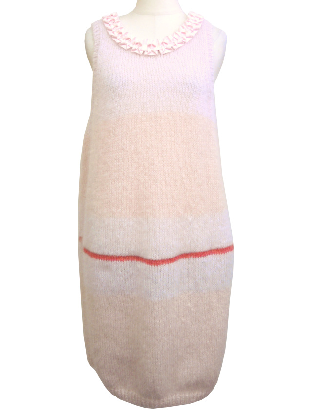 ニット、ワンピース、ノースリーブ、クルー、コクーン