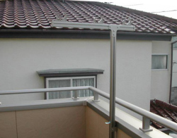 Ｔ型単独竿掛け　ＵＭＨ-2000 アルミ押出形材加工品（１セット２本入）