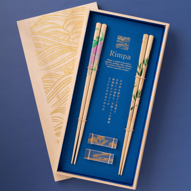 Rimpa / 藤×竹柄 / 食事の時間を芸術のワンシーンにする箸と箸置 / 23cm / ペアセット桐箱入り