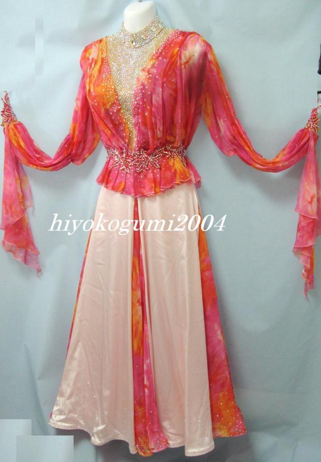 ファクトリーヤギ製　花柄スタンダードドレス