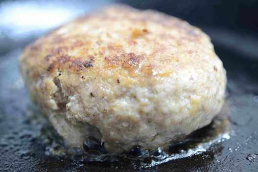 【添加物・保存料未使用】軍鶏のハンバーグ(150g)×2個