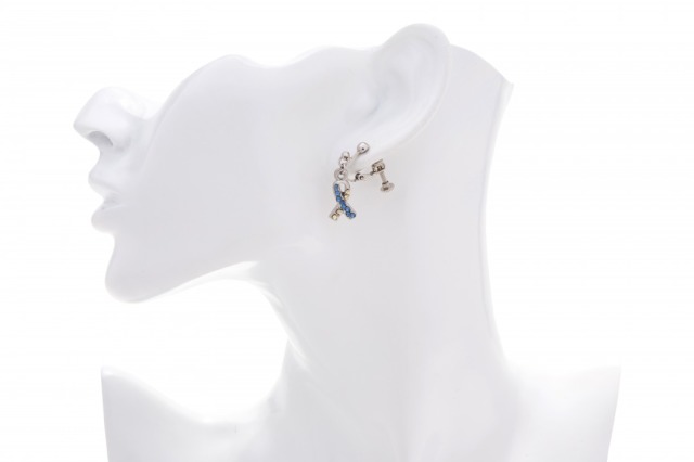 ダウン症シンボル、リボンチャームのネックレス、イヤリング、ピアス、アクセサリー.。