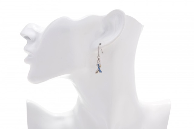 ダウン症シンボル、リボンチャームのネックレス、イヤリング、ピアス、アクセサリー.。