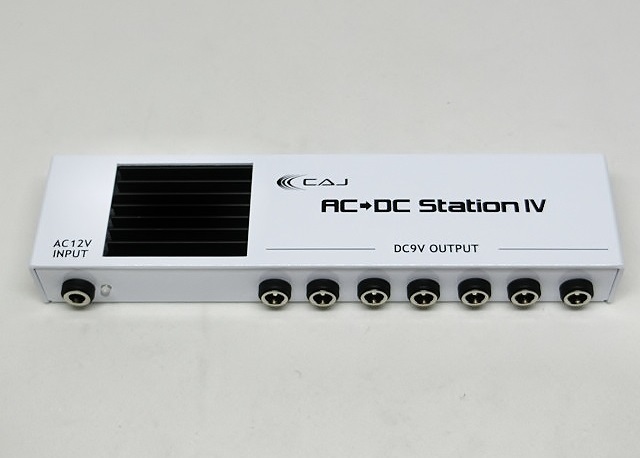 CAJ AC/DC Station Ⅲ パワーサプライ エフェクターケース付き CAJ - AC/DC STATION Ver.3 | Sound Archive - エフェクター