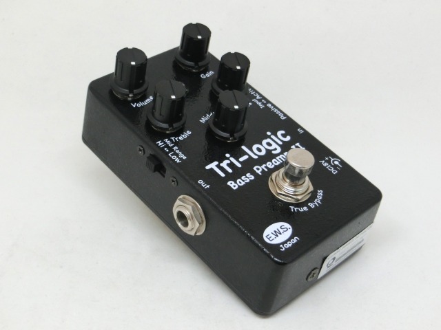 E.W.S「Tri-logic Bass Preamp 2」(0001-023) ヒズミ屋