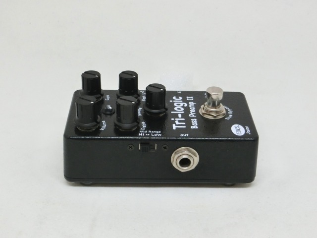 E.W.S「Tri-logic Bass Preamp 2」(0001-023) ヒズミ屋
