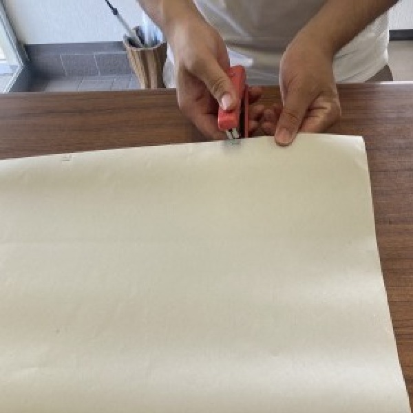 習字の半紙を保管する紙ばさみです