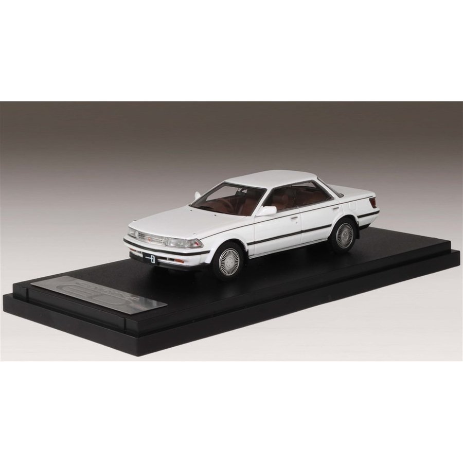 MARK43 1/43 トヨタ カリーナED 2.0X 1987 スーパーホワイトII 完成品ミニカー PM43110XW