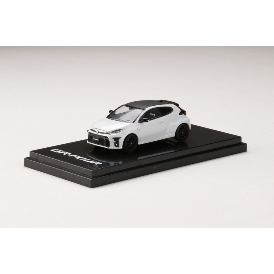 ホビージャパン 1/64 トヨタ GR YARIS RZ""ハイパフォーマンス"" プラチナホワイトパールマイカ 完成品ミニカー HJ641024HPW