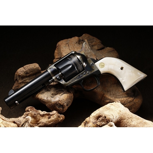 Colt Frontier Six Shooter .44-40 一般販売モデル