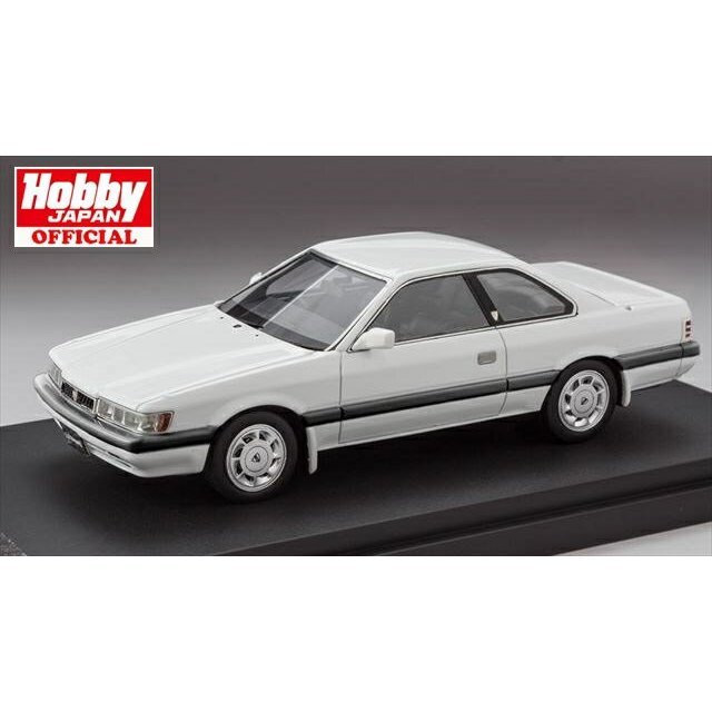 《送料無料》1/43 MARK43 (PM4338W) ニッサン レパード アルティマ 1986 (F31) クリスタルホワイト