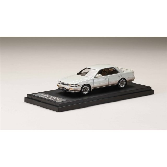 MARK43 1/43 ニッサン ローレル ターボ メダリスト クラブ S C33 カスタムバージョン ホワイトパールツートン 完成品ミニカー PM43103SWS