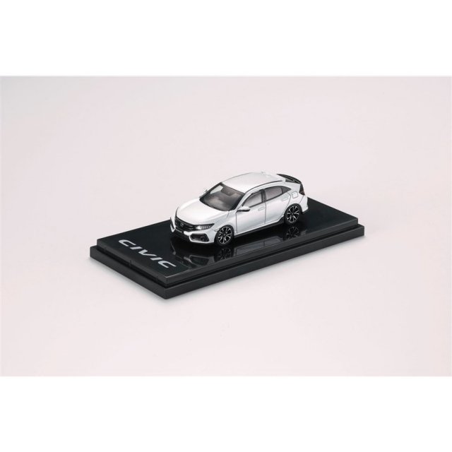 ホビージャパン 1/64 ホンダ シビックハッチバック FK7 ホワイトオーキッドパール 完成品ミニカー HJ641018AW