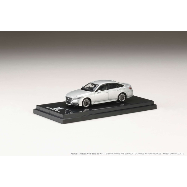 1/64 トヨタ クラウン 2.0 RS カスタムバージョン シルバーメタリック