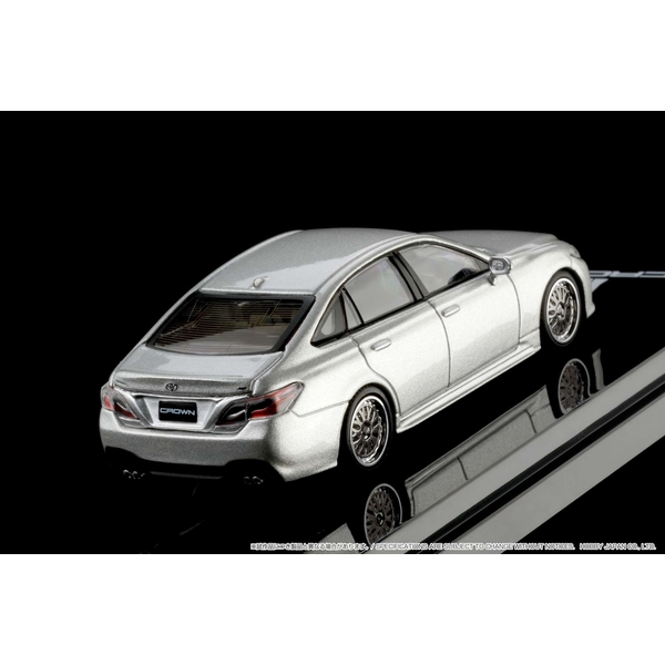 1/64 トヨタ クラウン 2.0 RS カスタムバージョン シルバーメタリック