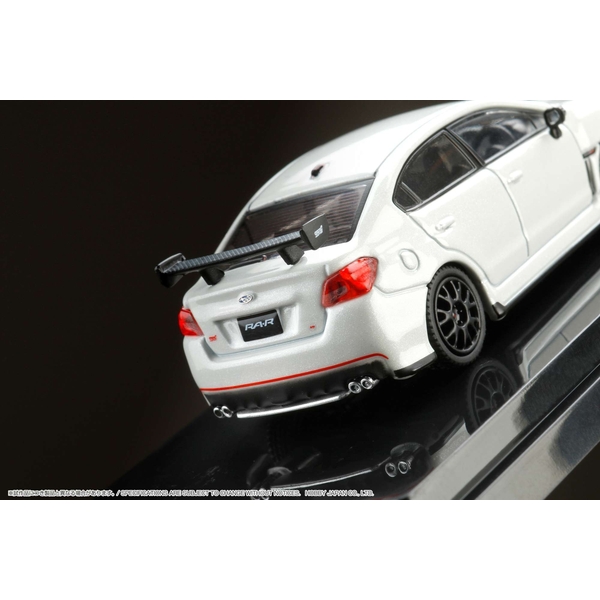 1/64 スバル WRX STI RA-R オプション装着車/エンジンディスプレイモデル付 クリスタルホワイトパール