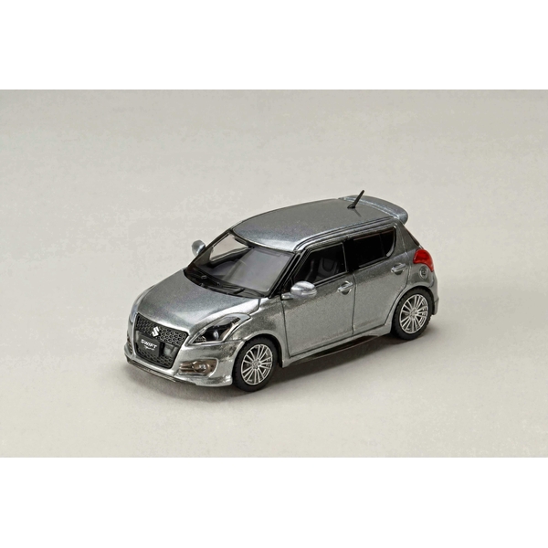 【10月予約】1/64 スズキ スイフトスポーツ ZC32S 純正オプション装着車 プラチナシルバーメタリック 完成品ミニカー HJ642082S