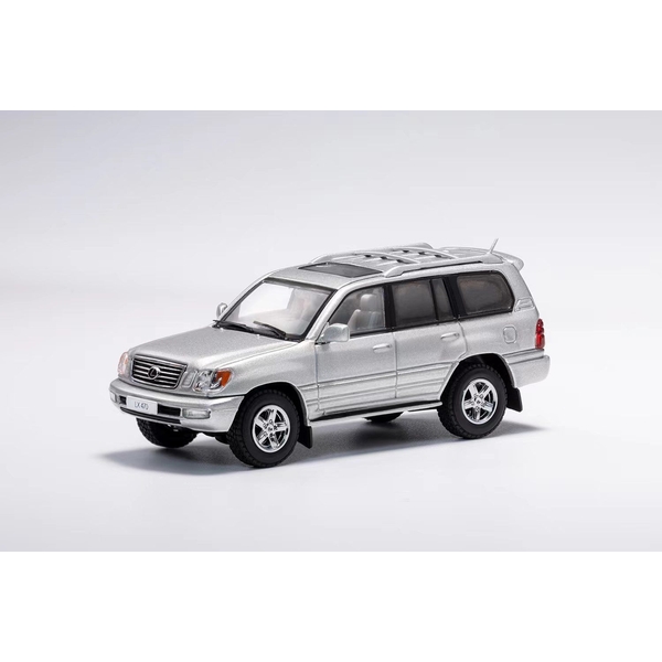 1/64 レクサス LX470 CYGNUS 左ハンドル仕様 シルバー 完成品ミニカー KS024-187