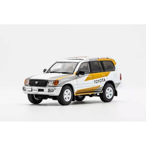 1/64 トヨタ ランドクルーザー 100 GRデコ 完成品ミニカー KS023-210
