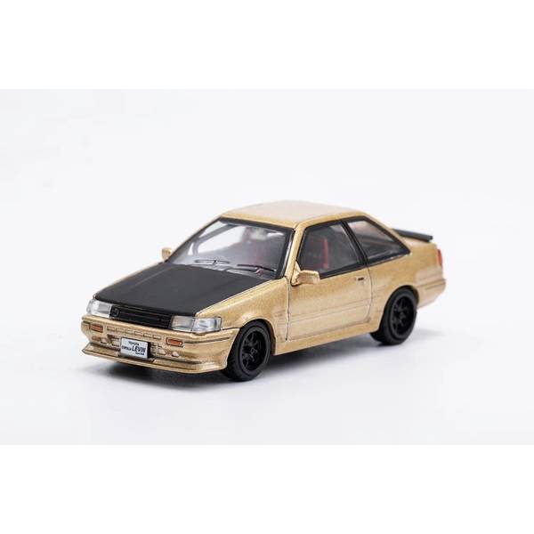 1/64 トヨタ カローラレビン ゴールド 右ハンドル仕様 完成品ミニカー LL-009-25