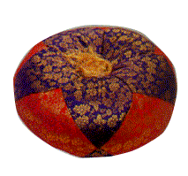 ふとん丸型総金襴　