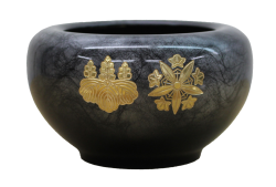 両山紋入り鉄鉢香炉
