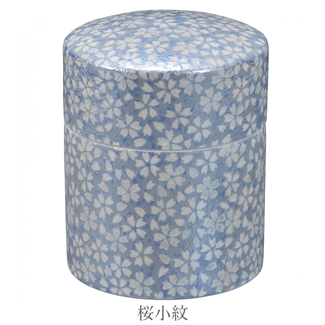 【分骨用ミニ骨壺】遥風(はるかぜ）骨壺 有田焼 桜小紋