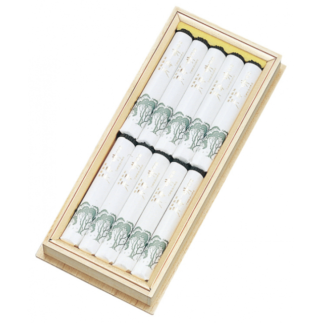 進物線香】 清澄香樹林 短寸10把 桐箱入