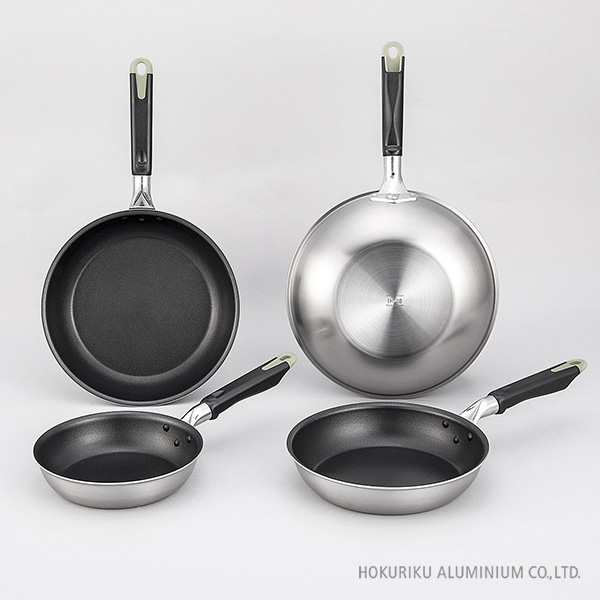 アムウェイ インダクションレンジ対応 大フライパン がたく 大ソースパン@ 