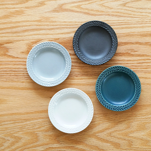 ローズマリープレート（S）（4色）［翔芳窯］ 藍土な休日