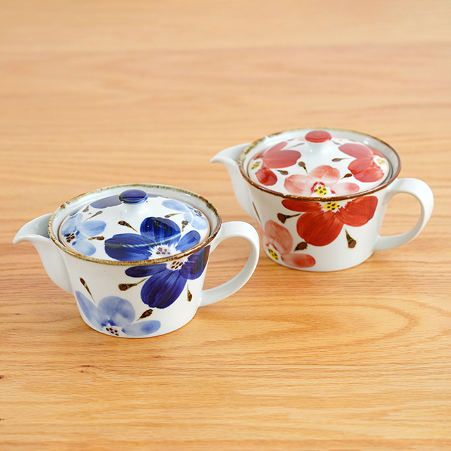 藍土　藍土な休日　和食器　通販　波佐見焼　翔芳窯　急須　ポット　茶器　花　カジュアル