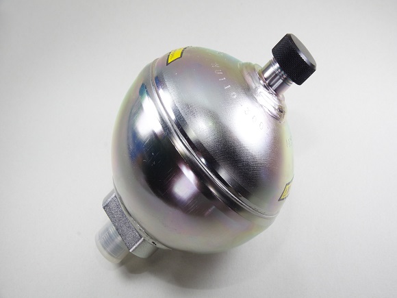 アキュムレーター　ＭＵ３００ｃｃ（容器検査書付き）