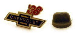 ハットピン／’３８ CHEVROLET