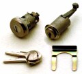 '64　グローブボックス＆トランクロック／２Key付き