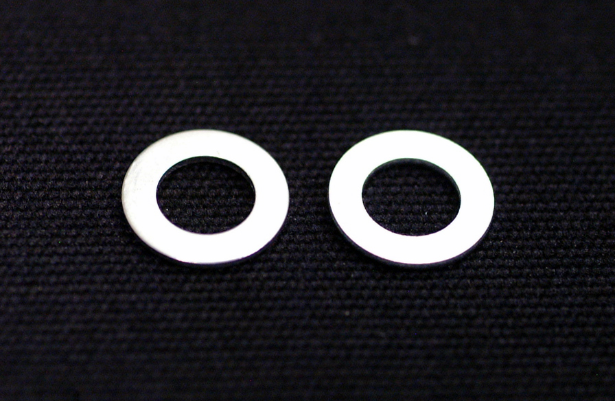 平ワッシャ M5 φ10×Ｔ1.0 （ユニクロ）