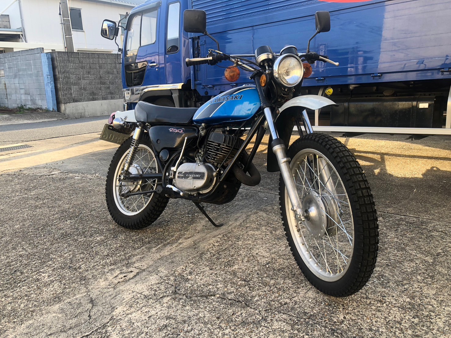１９７４年　カワサキF１１　青　快調車