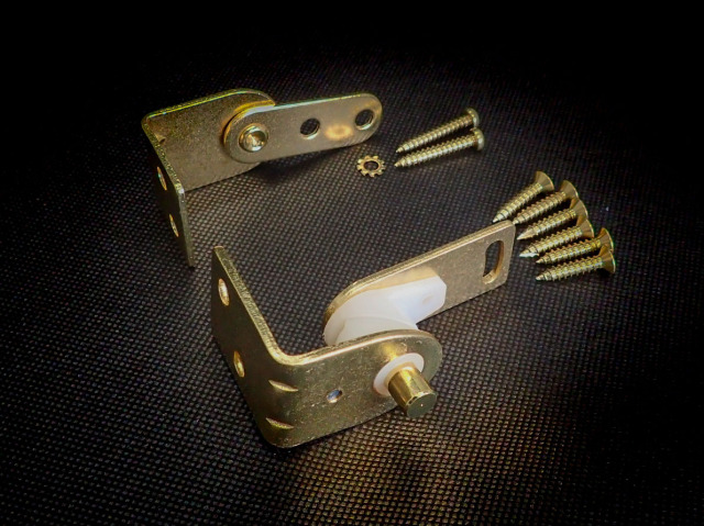 スイングロックヒンジ　スタンダード工業　5250型　ウエスタン扉丁番　カウンター丁番　ゴールド　片開き《H-06-1》上下１セット