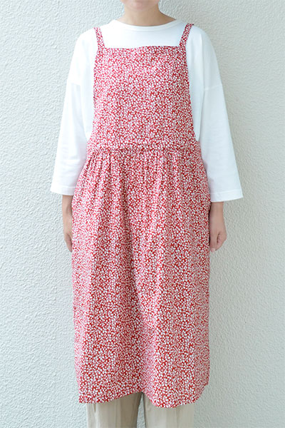 【SALE30%OFF】【メール便送料無料】リーフプリント ギャザークロスエプロン(全2色）