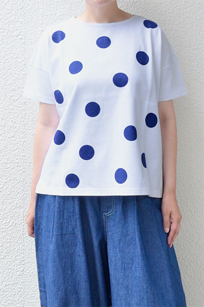 【メール便送料無料】コットン天竺 ドットプリントTシャツ(全2色）