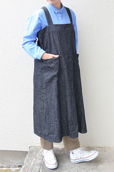 【メール便送料無料】デニム ストレートエプロン(ネイビー）