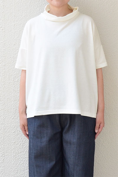 【SALE30%OFF】【メール便送料無料】リネン混プレーティング天竺 ルーズハイネックプルオーバー(全2色）