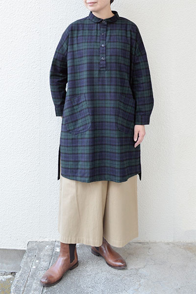 【送料無料】フランネルチェック アトリエチュニックシャツ(ブラックウォッチ）