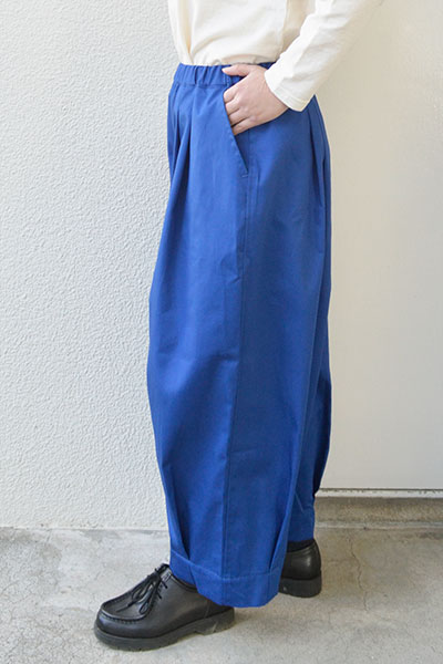 【SALE30%OFF】コットンツイル 裾タックパンツ(全2色）