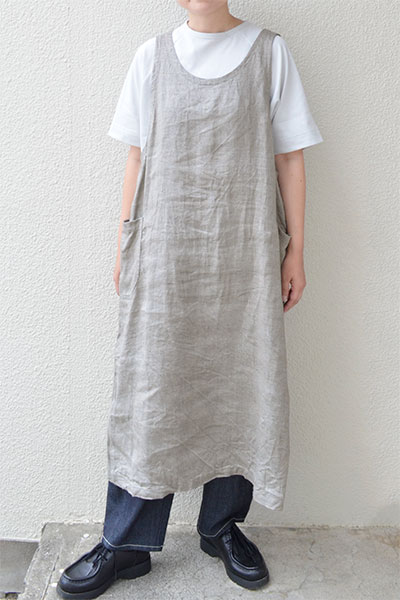 【メール便送料無料】【オンライン別注】リネンツイル ジャンパースカートエプロン(グレー ）