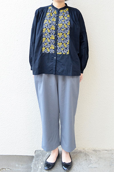 ローンミモザ刺繍 切替ギャザーブラウス-homeworking通販サイト