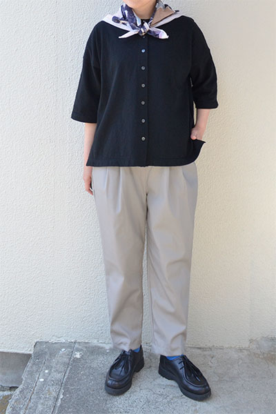 【送料無料】麻混ストレッチチノ タックテーパードパンツ(全2色)