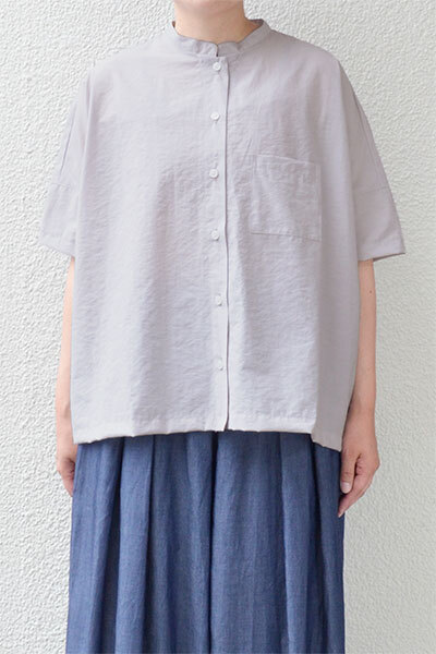 【SALE20%OFF】【メール便送料無料】タイプライター ワイドブラウス(全2色）