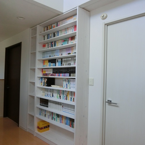 パイン無垢の本棚・収納棚なら本棚屋 ｜ オーダーメイドの本棚通販