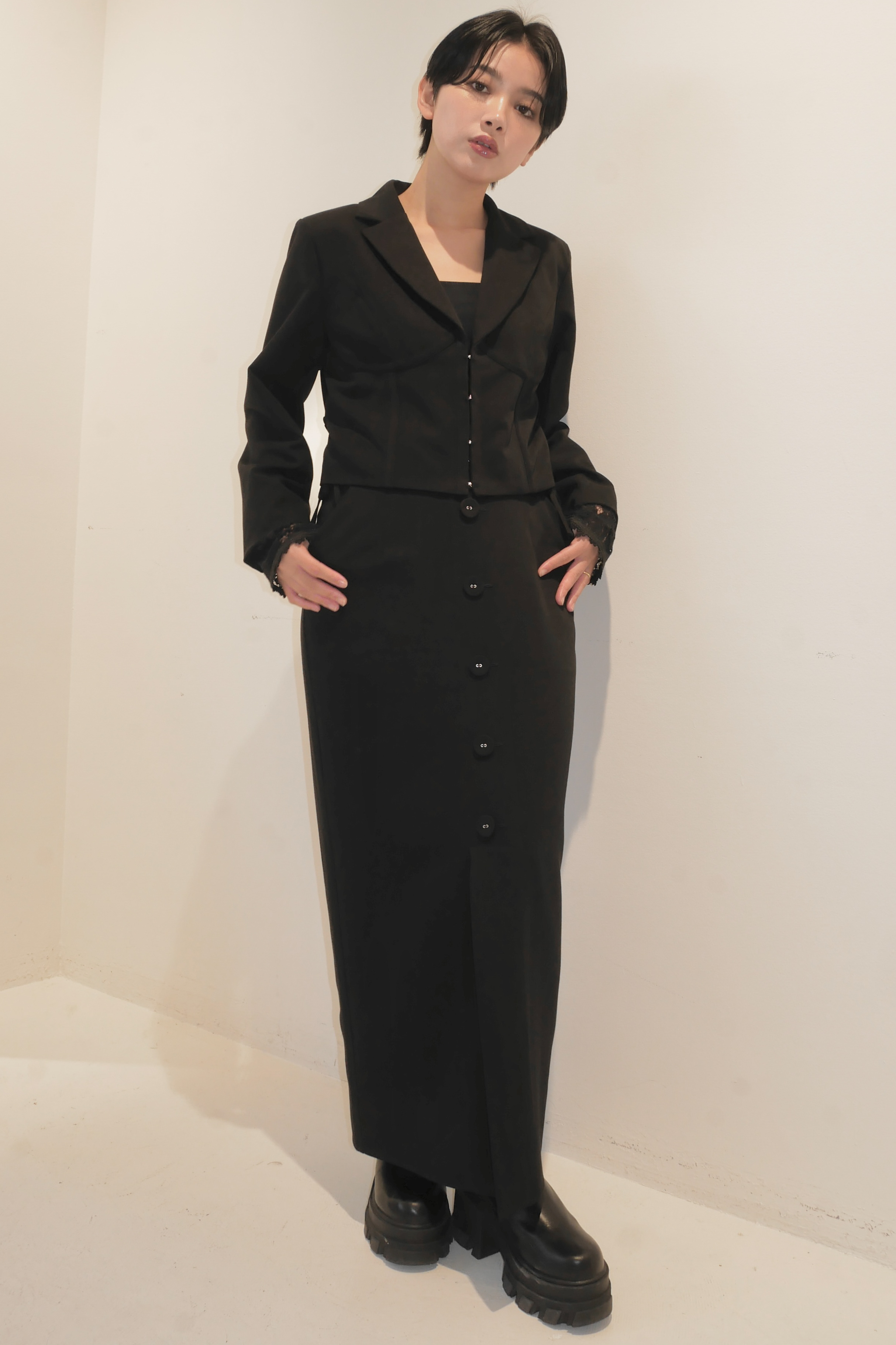 corset like cropped jacket | MAISON ELLIE