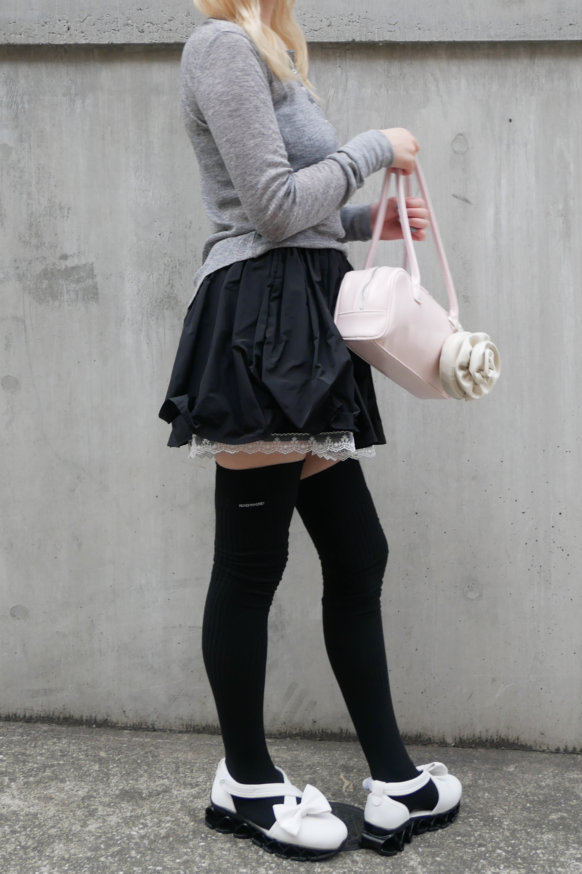 HONEY MI HONEY】HONEY logo long socks HONEY.MALL
